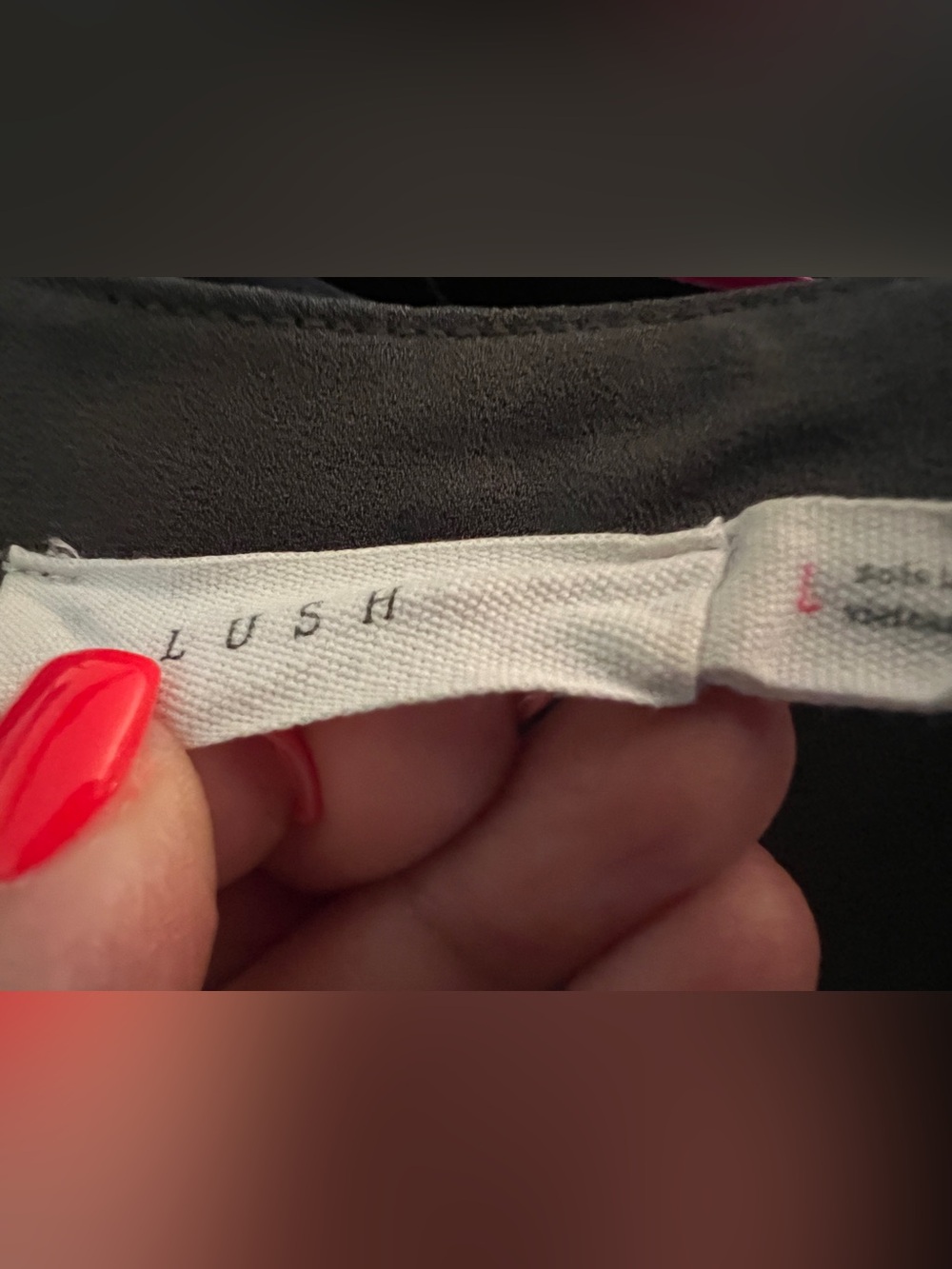 Lush Olive V-Neck Pocket Tunic - Picture 3 of 3